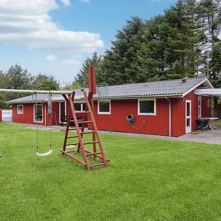 Gorgeous Home In Lokken With Sauna 度假居