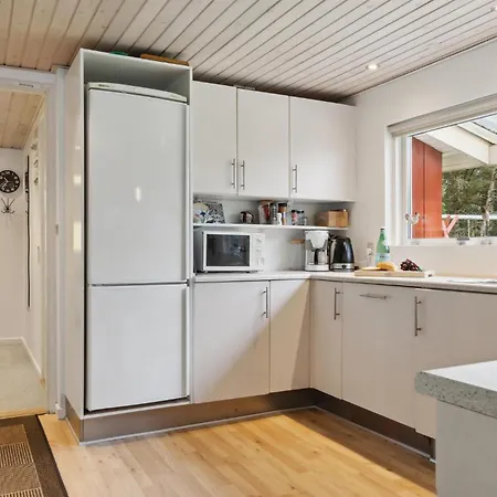 Gorgeous Home In Lokken With Sauna 度假居
