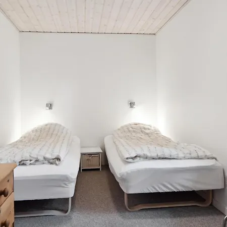 度假居 Gorgeous Home In Lokken With Sauna *