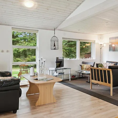 度假居 Gorgeous Home In Lokken With Sauna 洛肯